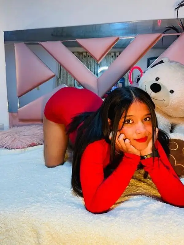 Monika Lucknow escort